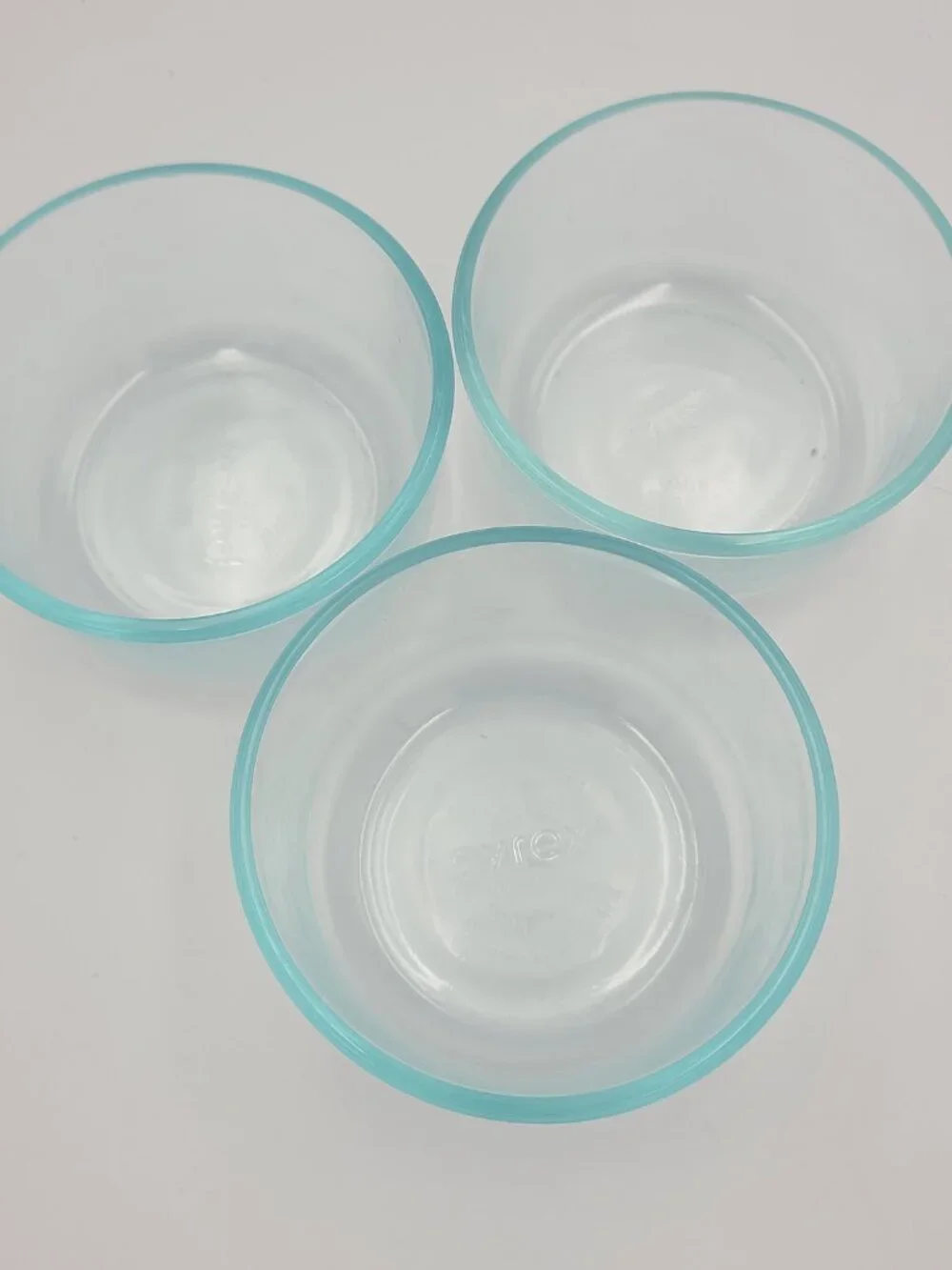 Pyrex bowls are